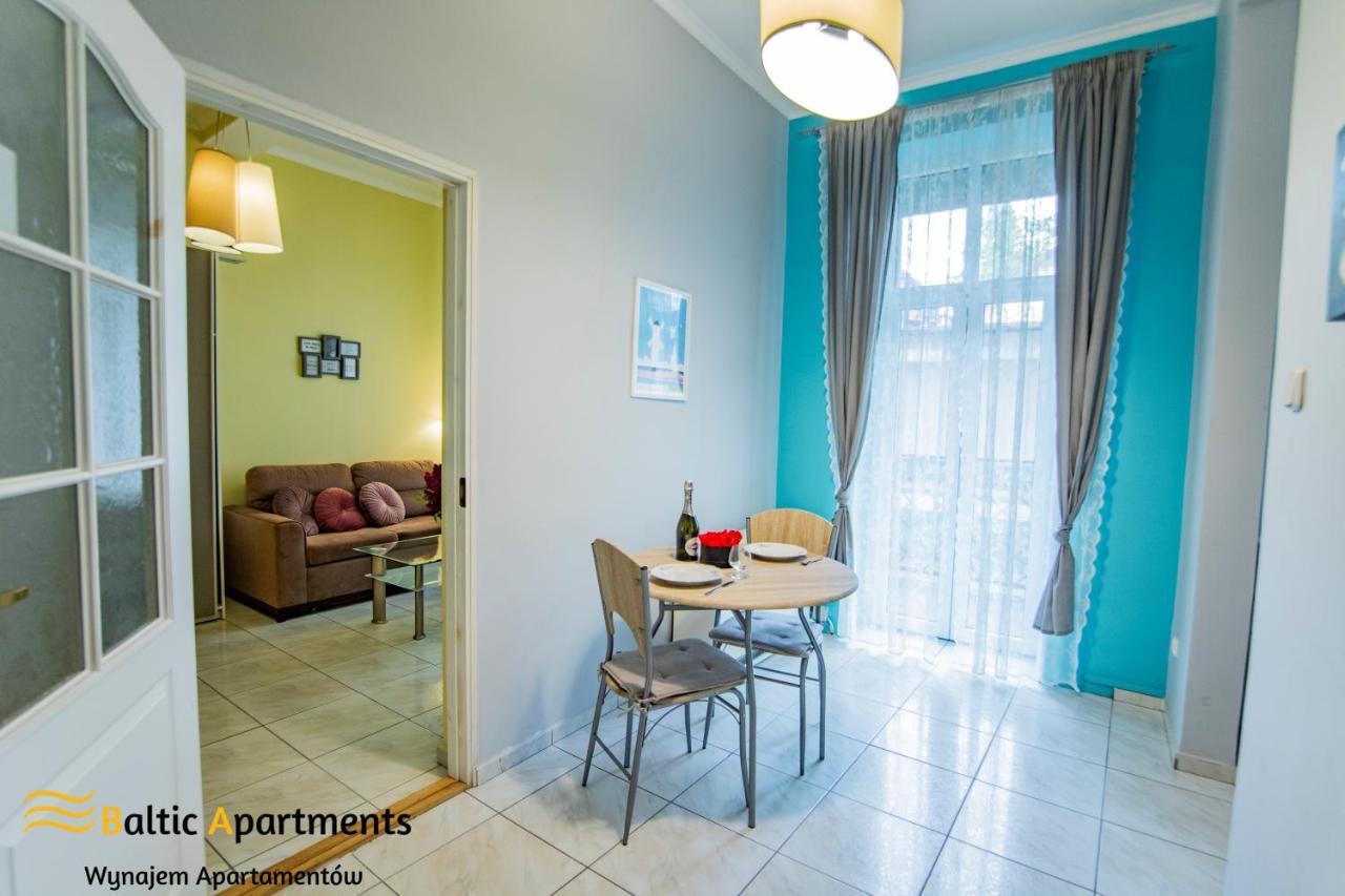 Baltic Apartments - Apartament Matejki 18 Свиноуйсьце Экстерьер фото